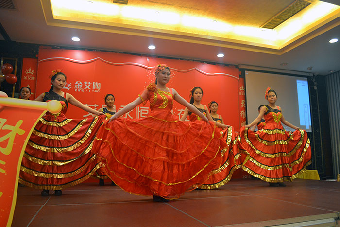 银河集团9873cm全体女员工演出开场舞