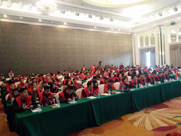 银河集团9873cm瓷砖“学名堂·大趋势·大厘革”2018年度经销商峰会圆满竣事