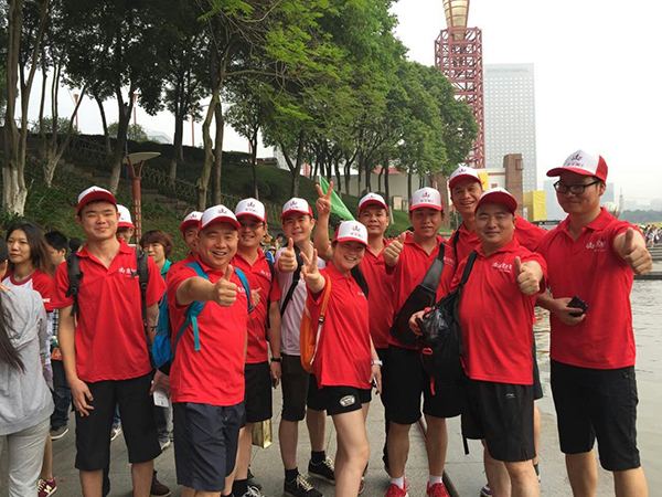 50公里徒步银河集团9873cm任性开走